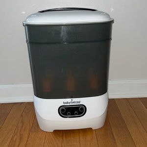 Baby Brezza® One Step Sterilizer Dryer Advanced